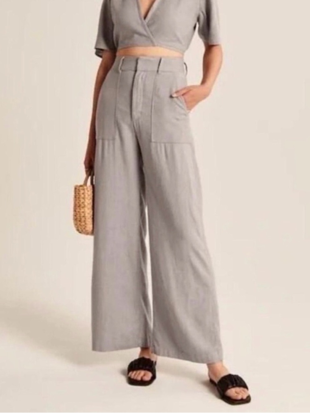 Abercrombie & Fitch Linen-blend Wide-Leg Pant in Light Green - medium short